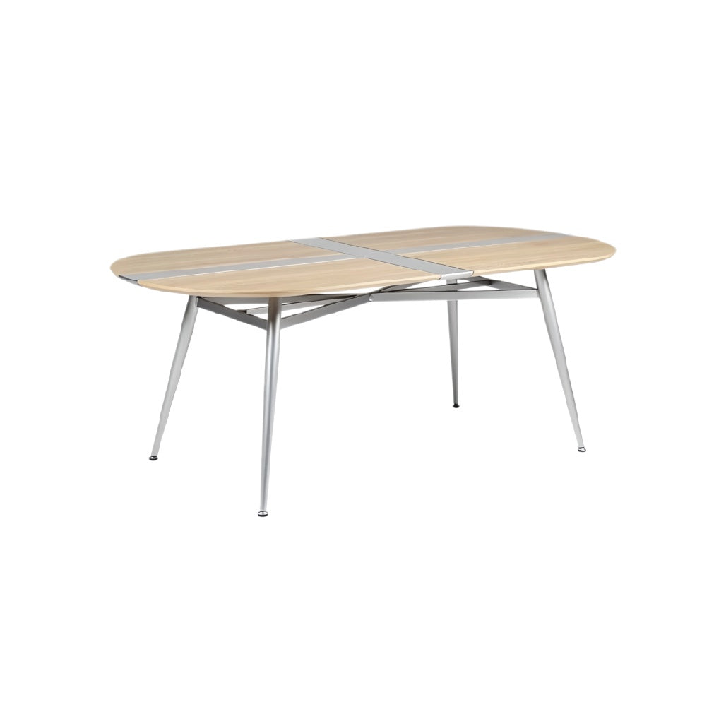 **Moderne eettafel met ovale houten blad en metalen poten**